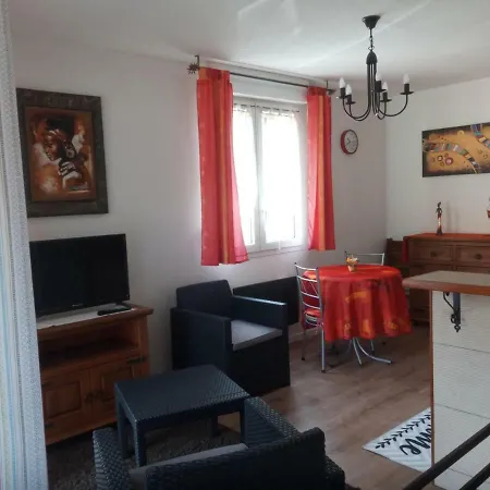 Apartment Park De Vincennes Pau
